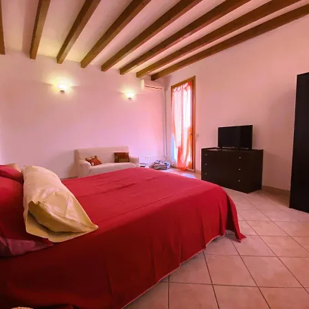 Tenuta Le Rondini 公寓