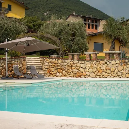 Tenuta Le Rondini Bed and Breakfast
